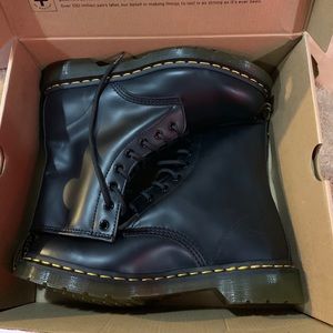 Doc martin combat boots